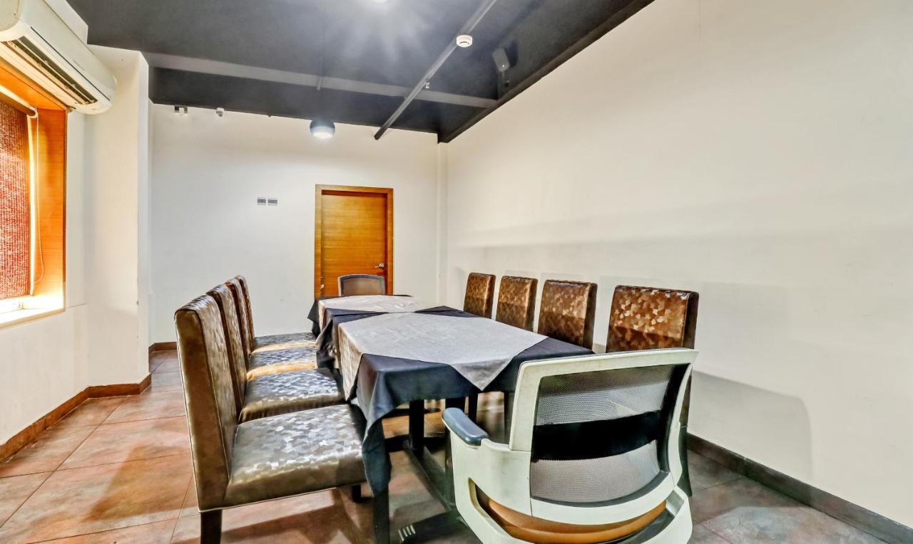 Medora Hotel Calicut Eksteriør billede
