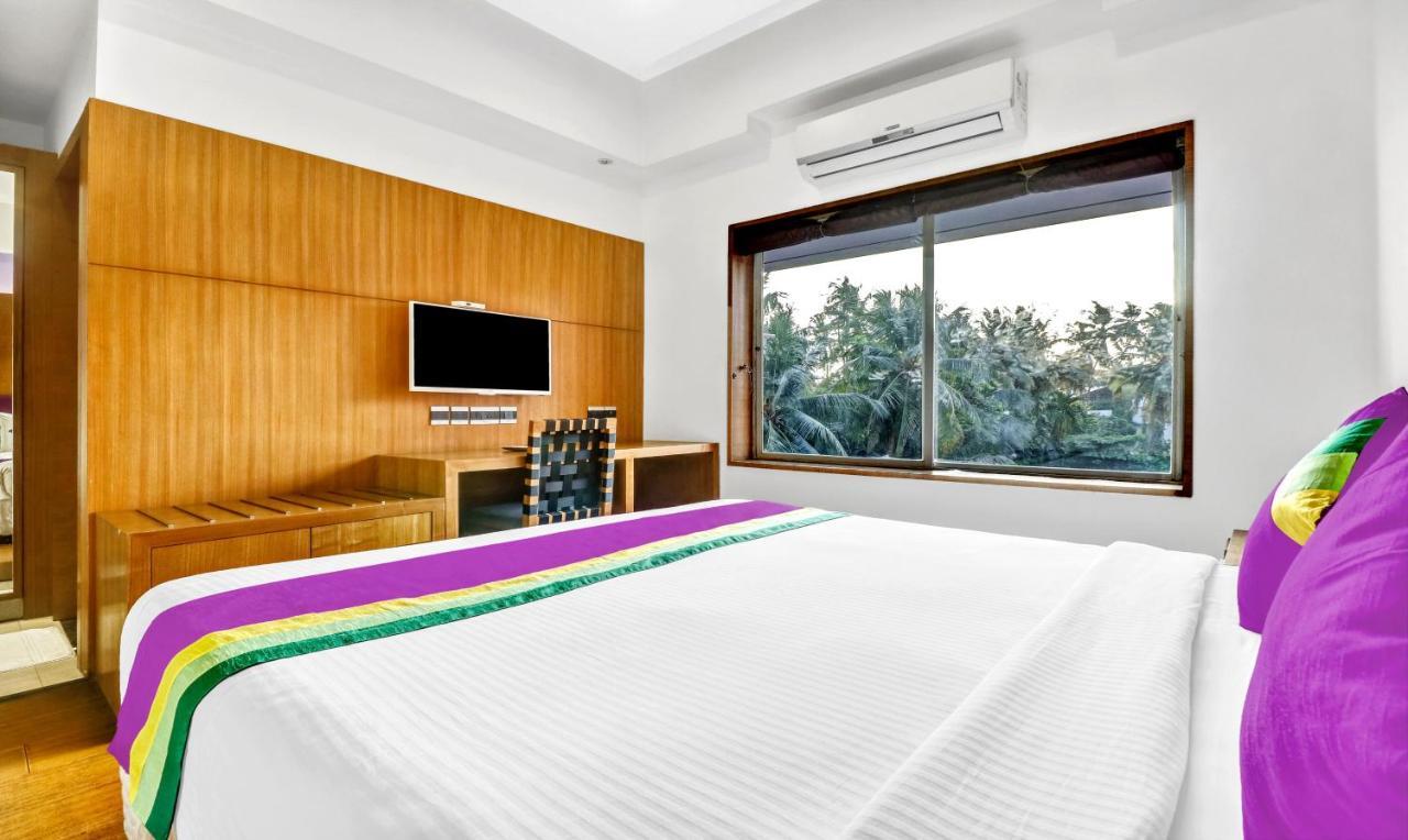 Medora Hotel Calicut Eksteriør billede