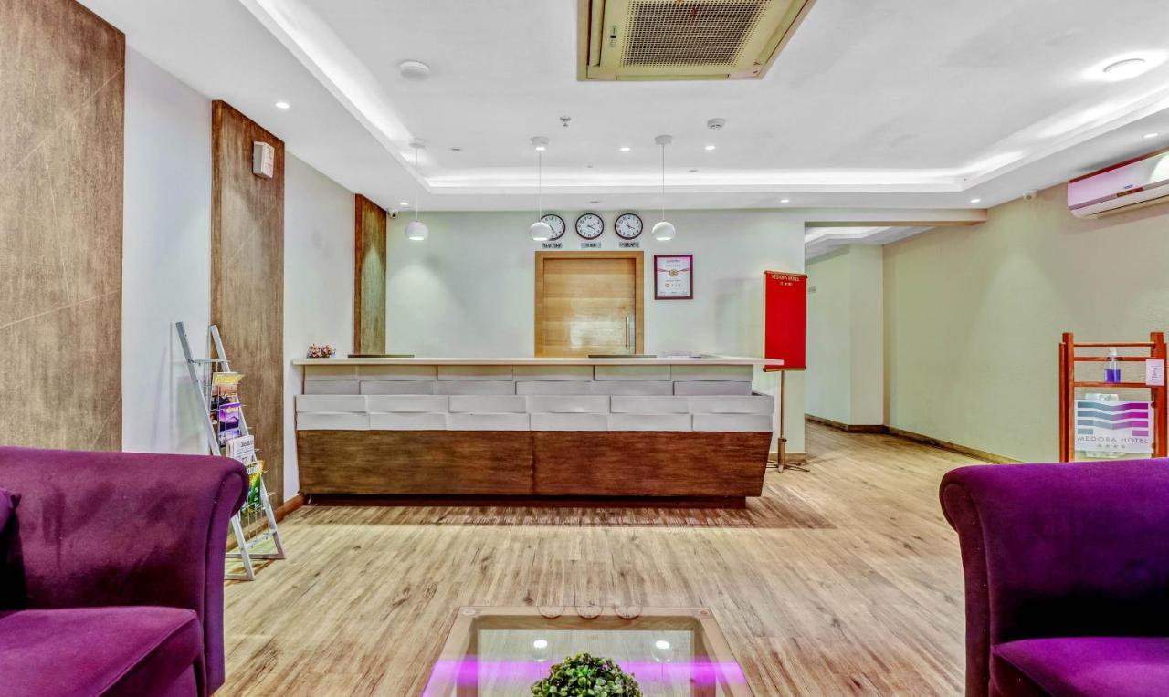 Medora Hotel Calicut Eksteriør billede